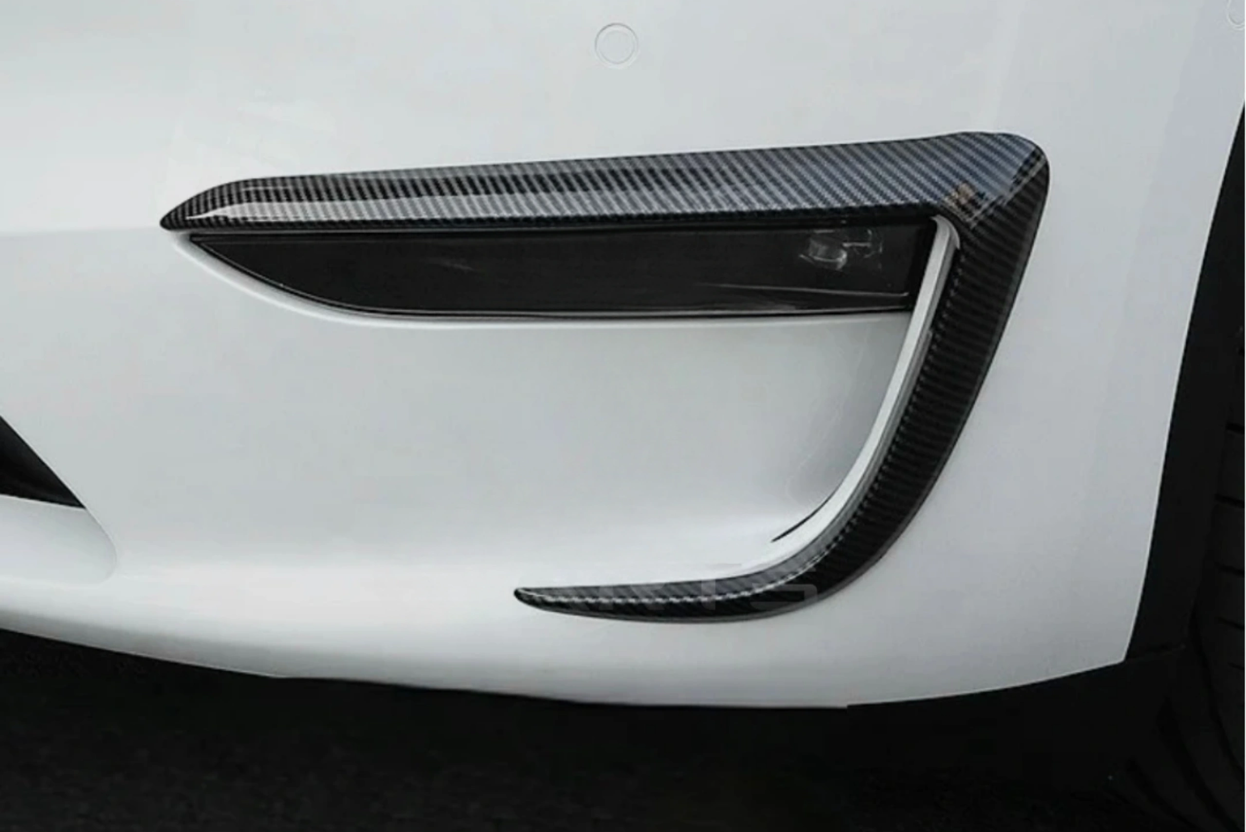 ELECTRUS Model Y Fog Light Trim Cover - Image 3