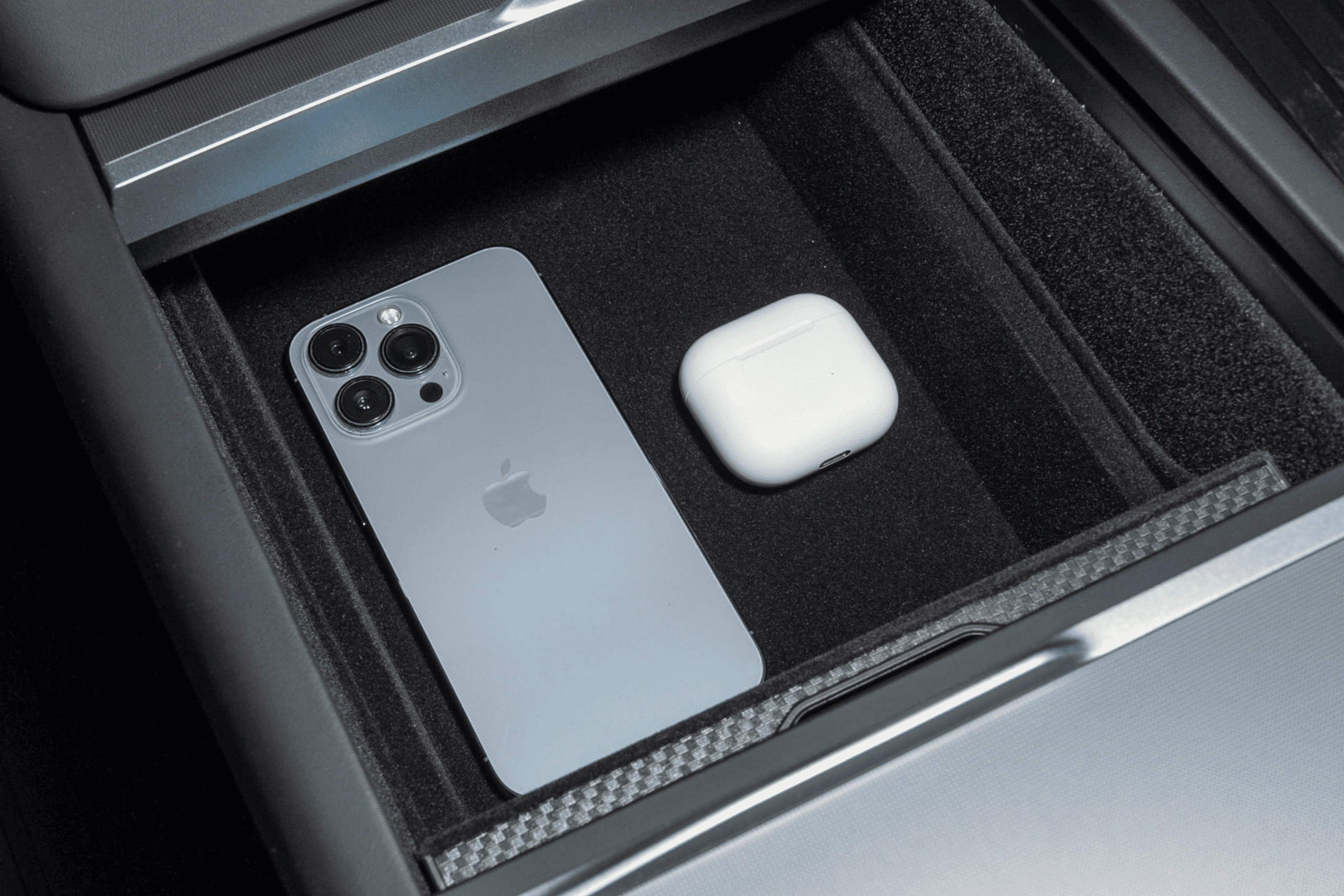 Alternative view of Model Y 2025+ Juniper Center Console Organizer