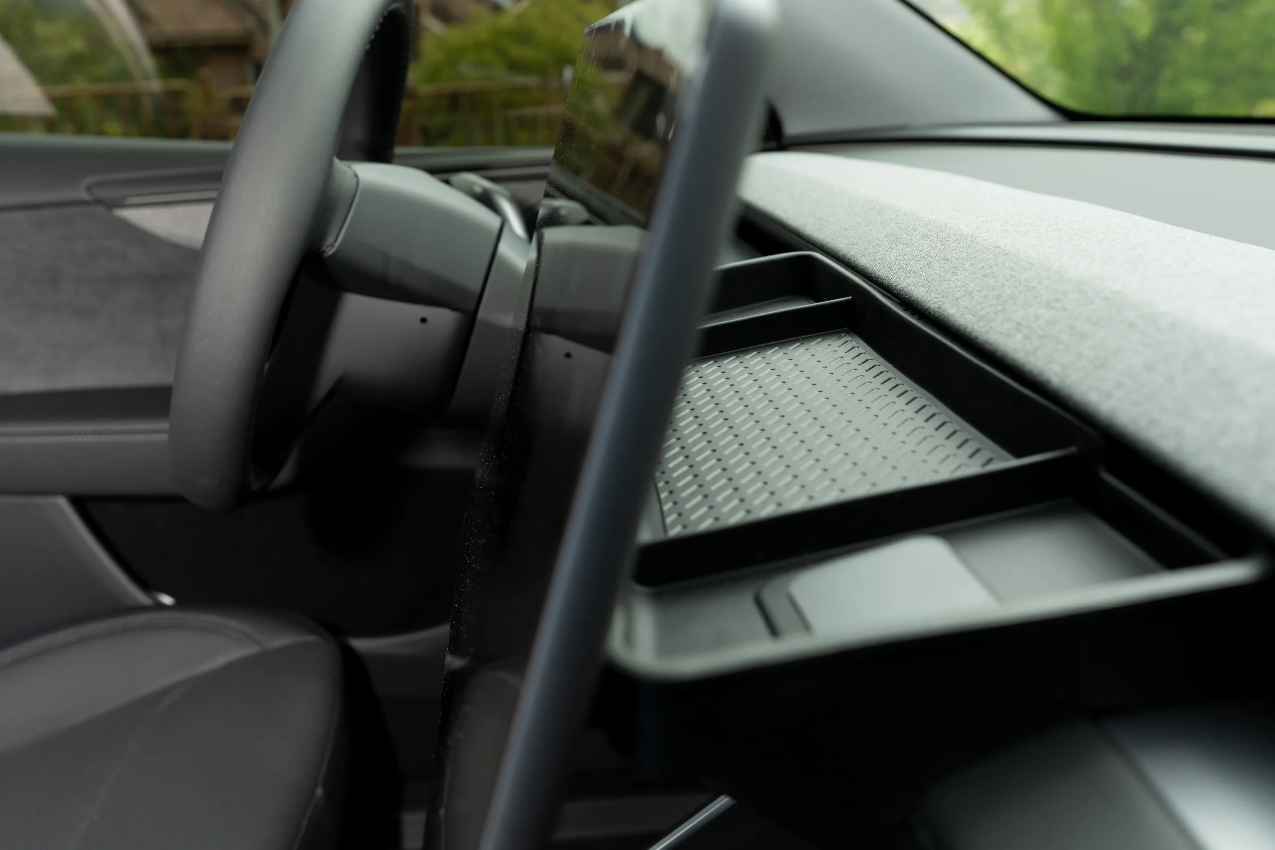 ELECTRUS Dashboard Organizer for Tesla Model Y 2025+ Juniper - Image 2