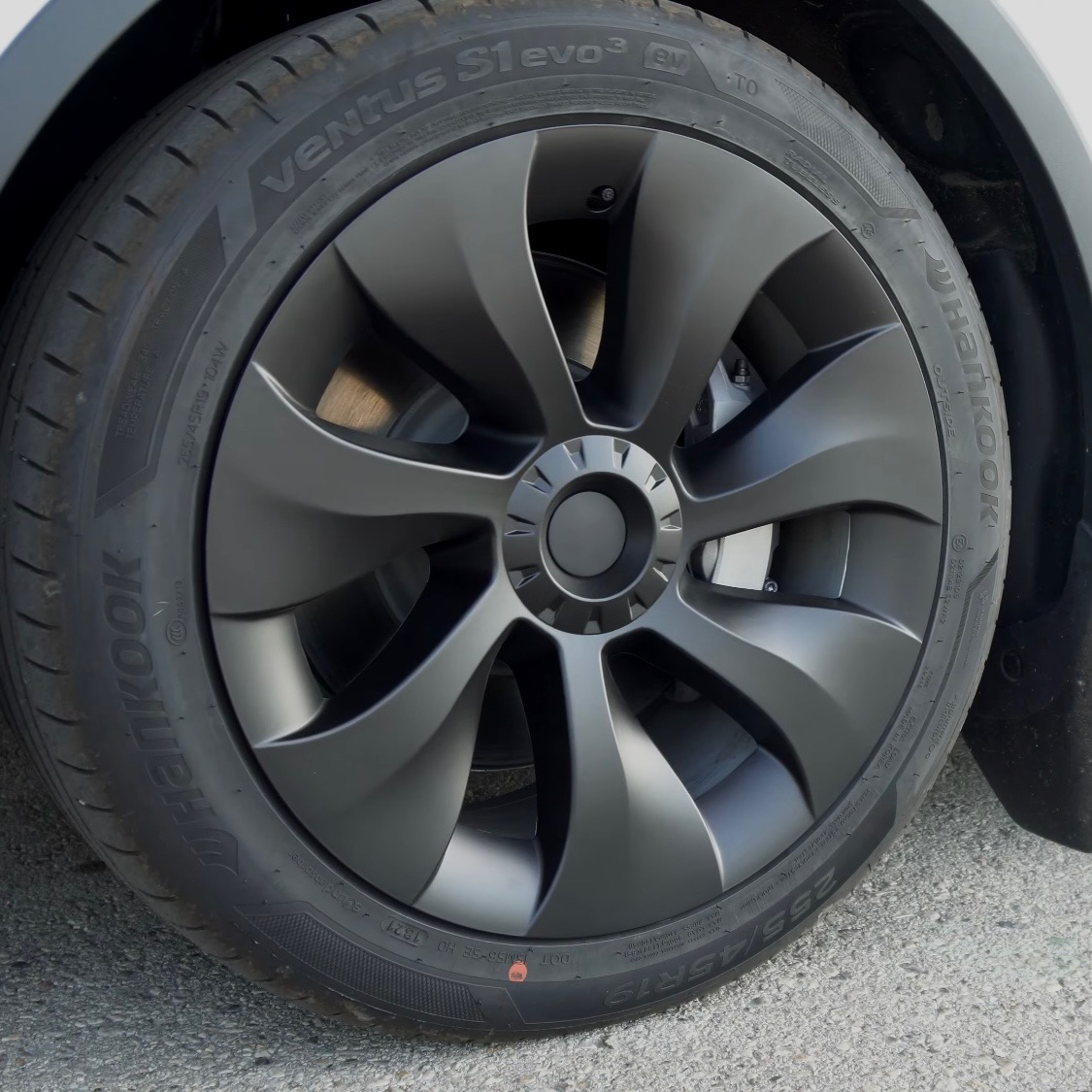 Model Y 19" T-8 Style Wheel Covers - Image 2